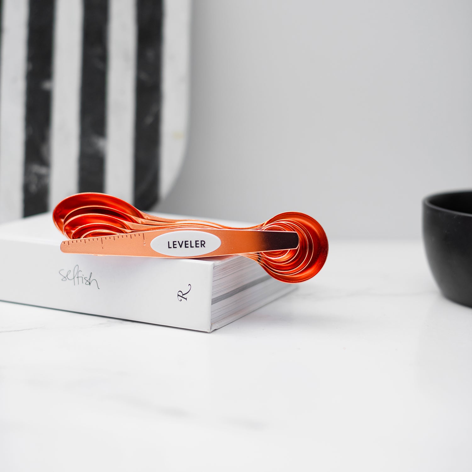 Copper and White Magnetic Measuring Spoons Set - Styled Settings