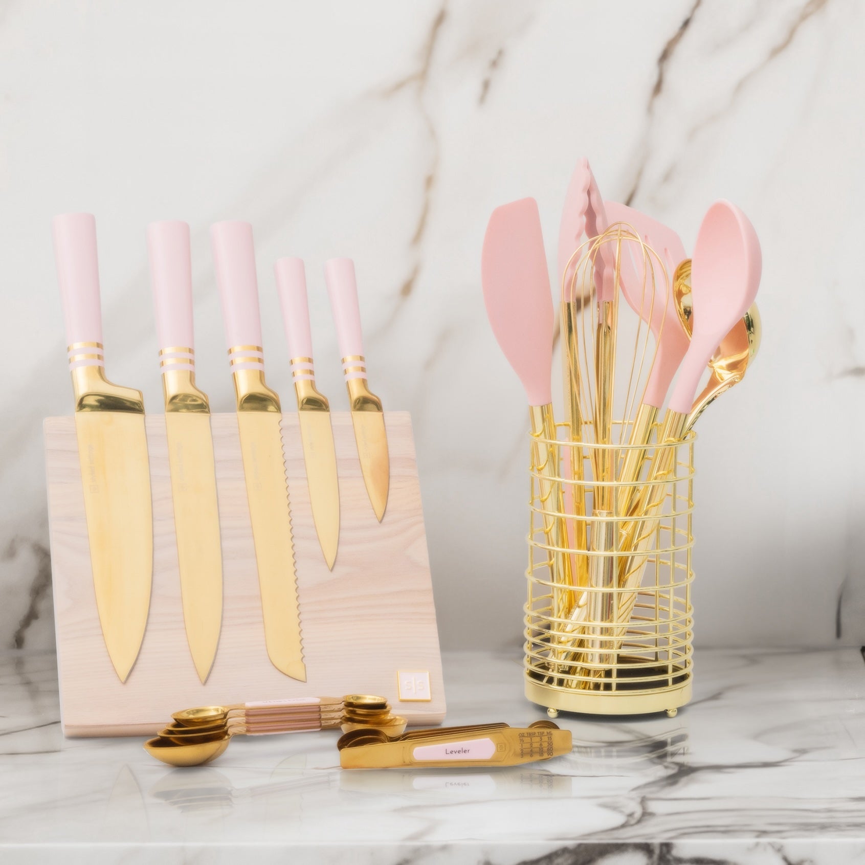 Timeless Pink and Gold Magnetic Measuring Spoons Set