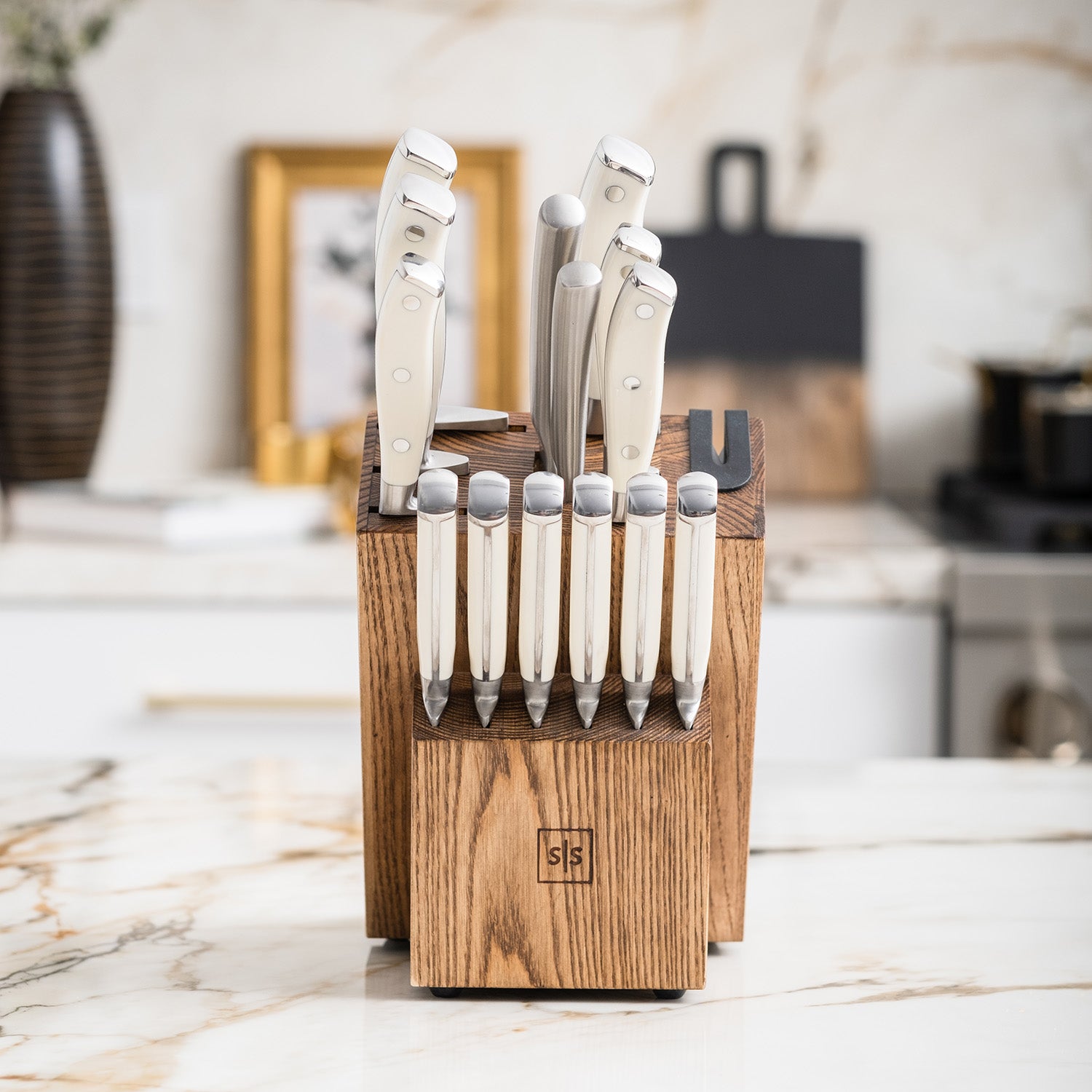 White and Silver Knife Set with Self-Sharpening Block - Styled Settings