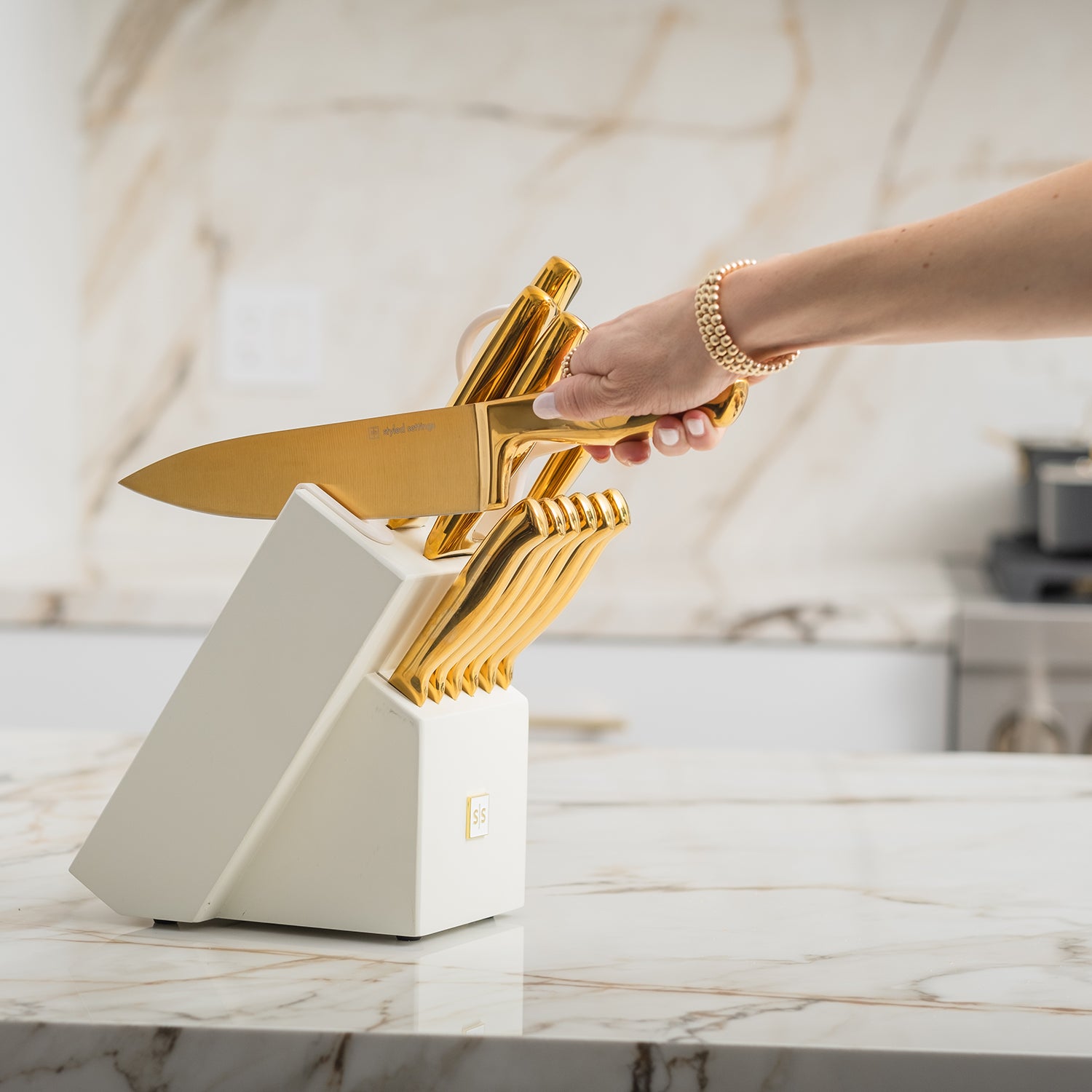 White and Gold Knife Set with Ashwood Self-Sharpening Block