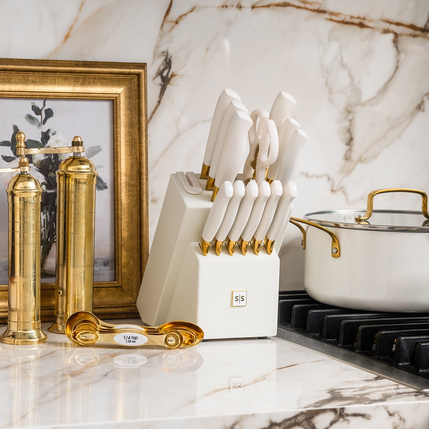 White and Gold Knife Set with White Self-Sharpening Block - Styled Settings