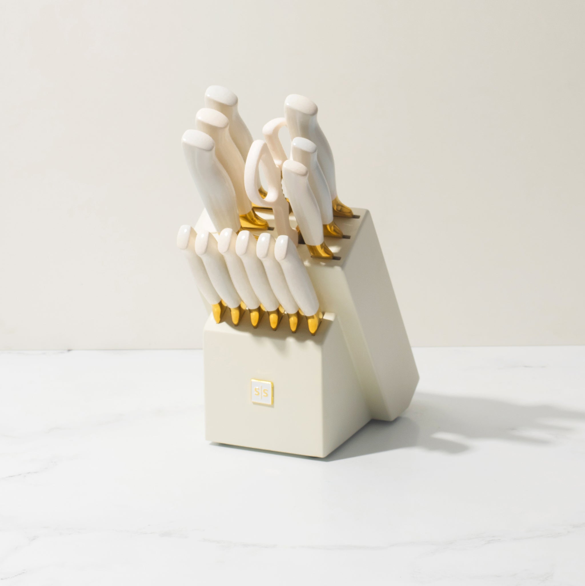 White and Gold Knife Set with White Self-Sharpening Block - Styled Settings