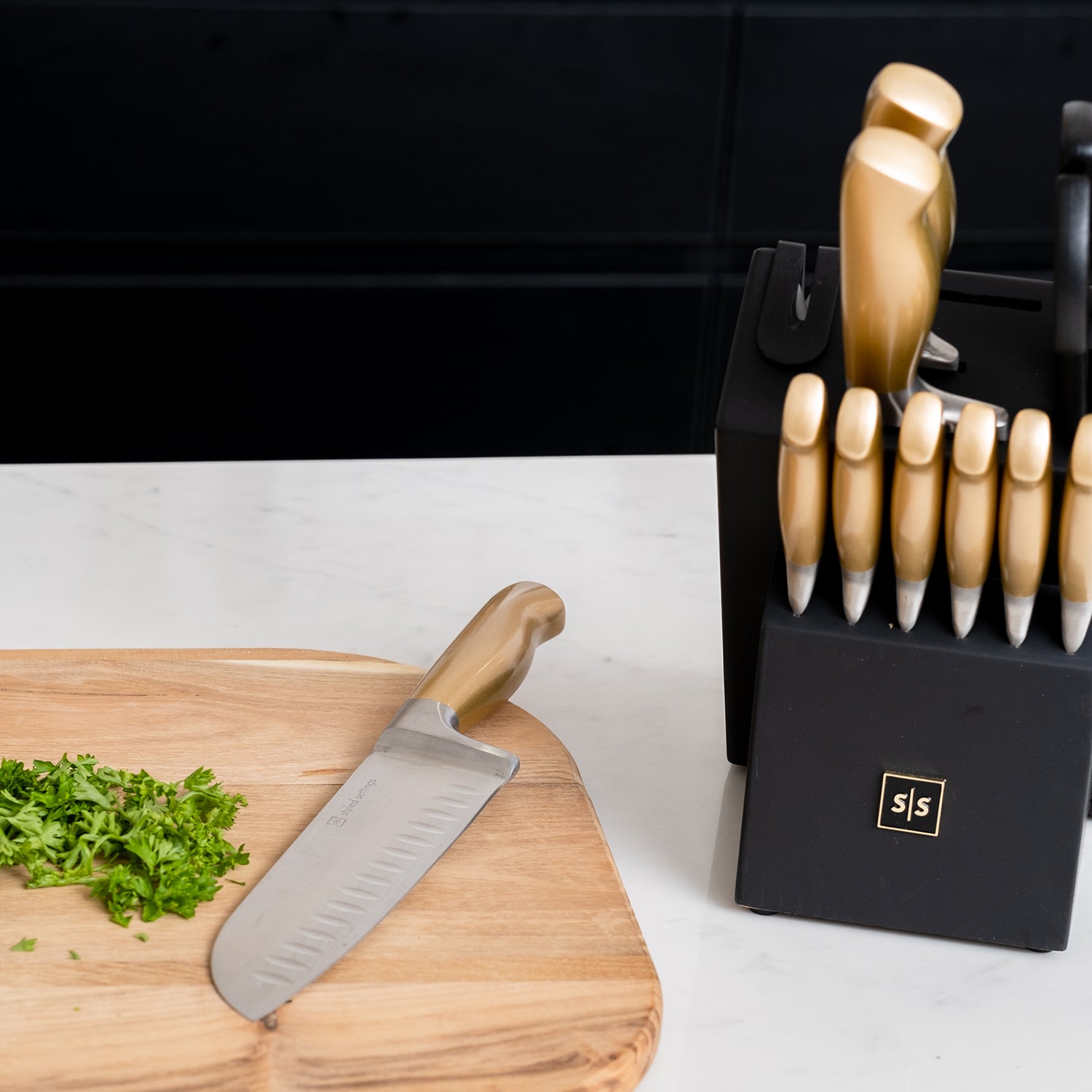 Gold and Silver Knife Set with Self-Sharpening Block - Styled Settings