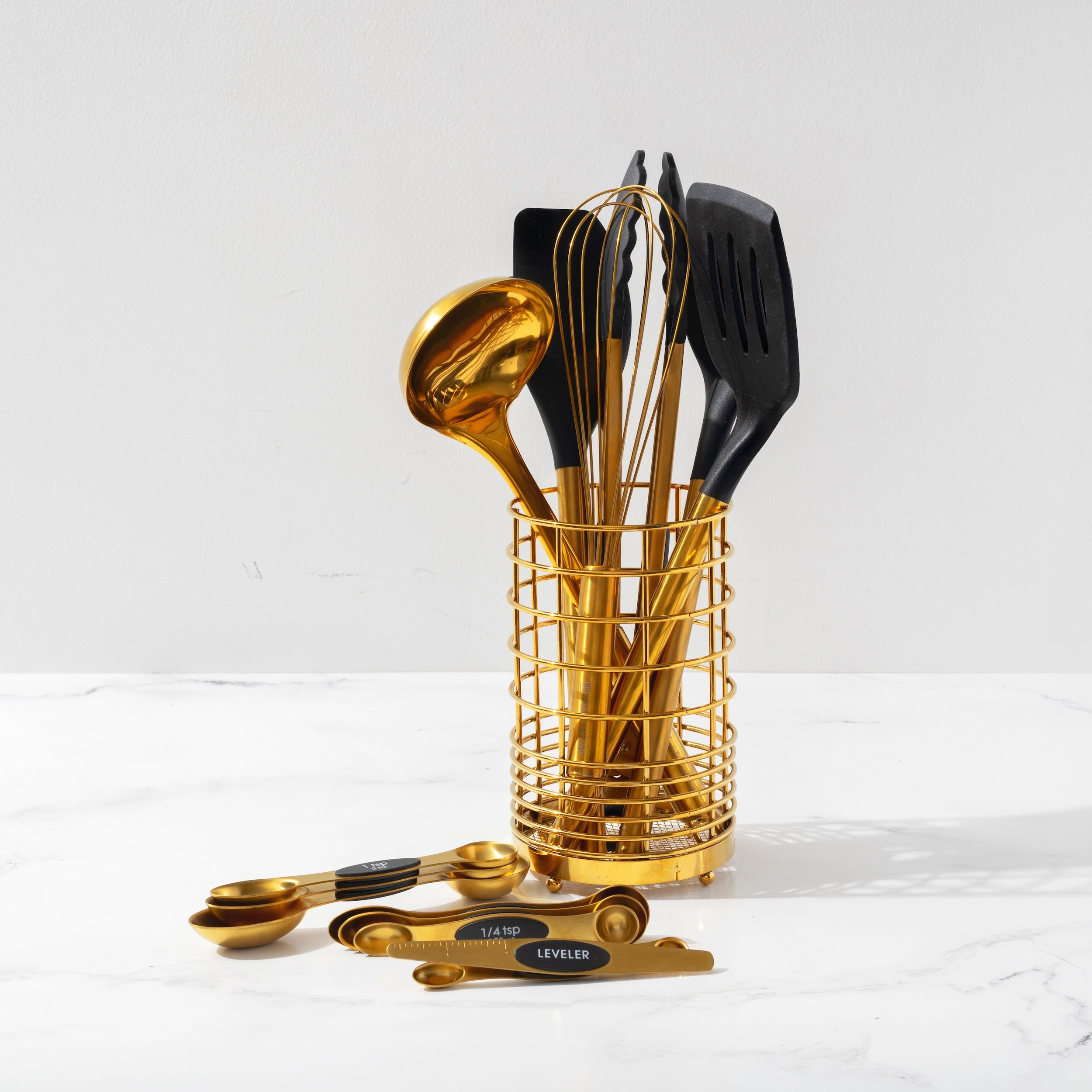 Black and Gold Kitchen Tools Set