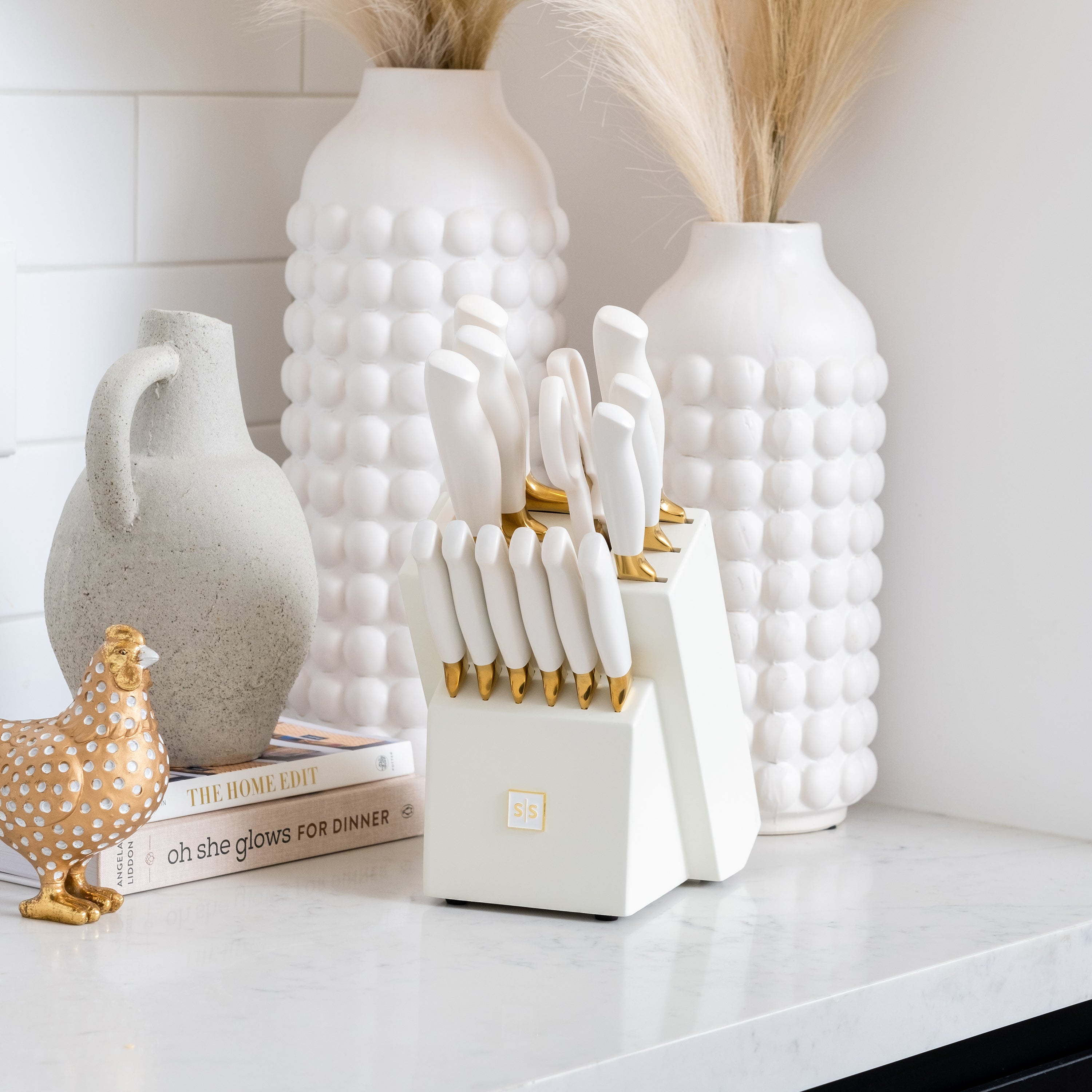 White and Gold Knife Set with White Self-Sharpening Block - Styled Settings